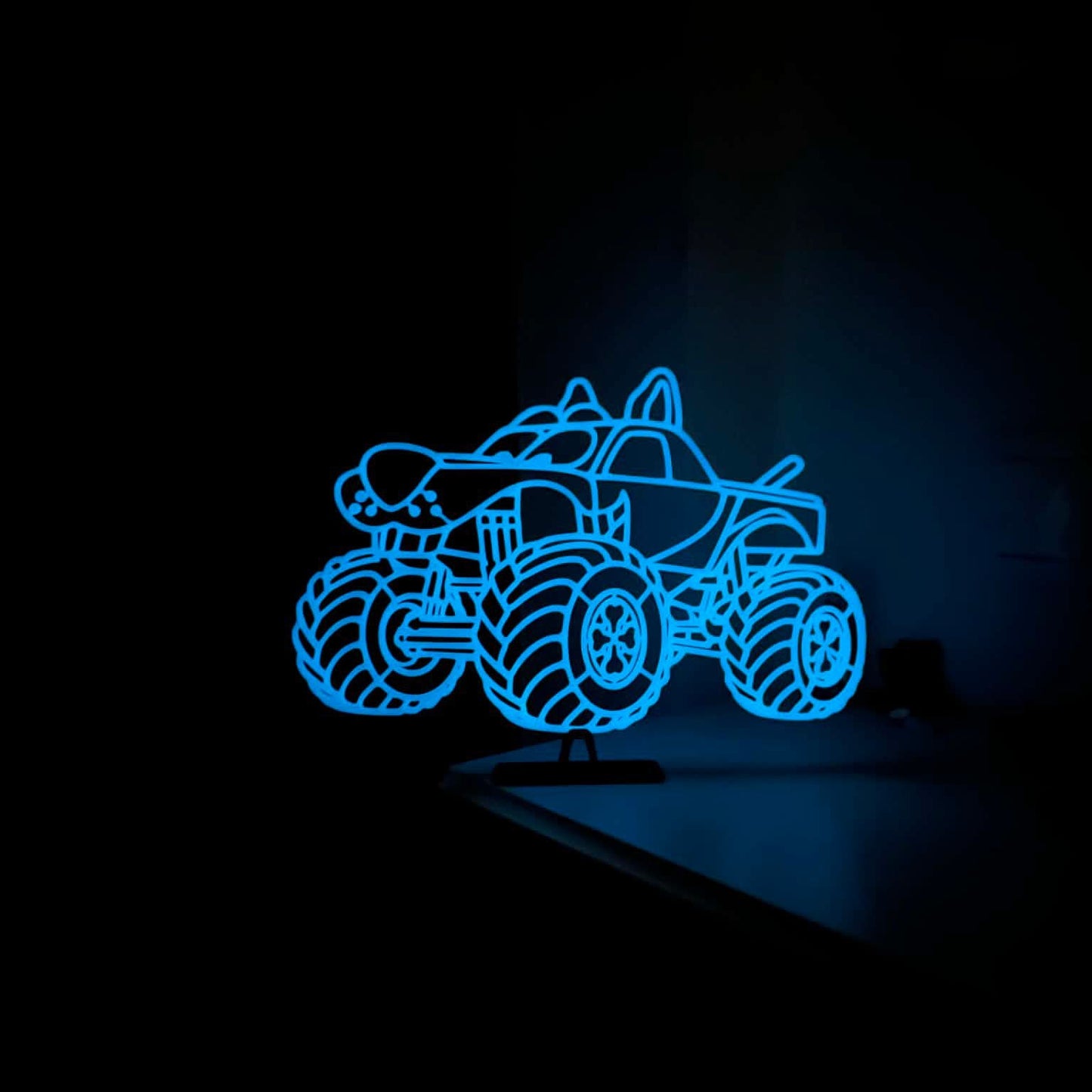 3D Car Model - Glow in the dark, personalized design